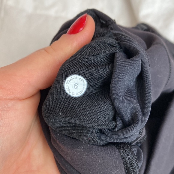 Lululemon wunder train leggings - Picture 5 of 6